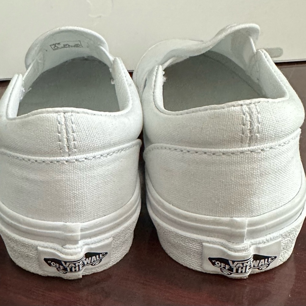 VANS Shoes Youth 2 Classic Slip On Sneakers White Canvas Low Top Casual Skater - Picture 2 of 7